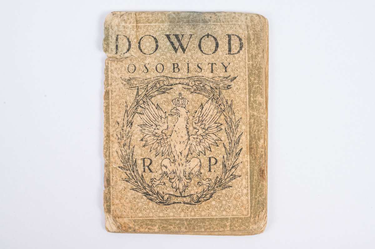 Tumanowicz's ID card